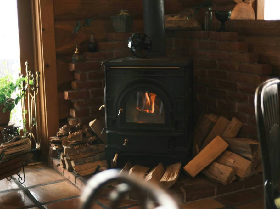 Bois de Chauffage Sarthe - Bois Sec et de Qualité pour Chauffage Performant